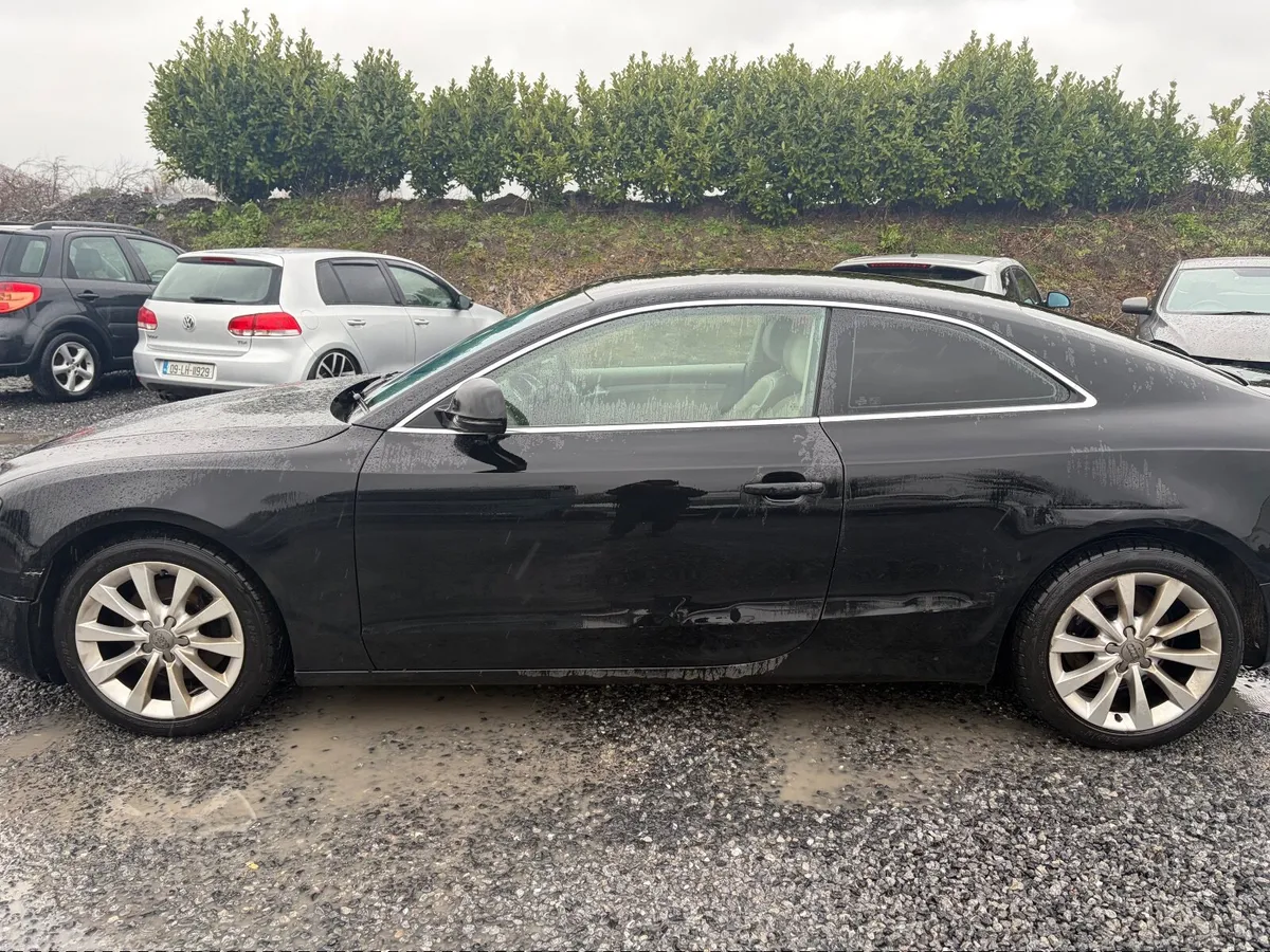 Audi A5 2008 - Image 2
