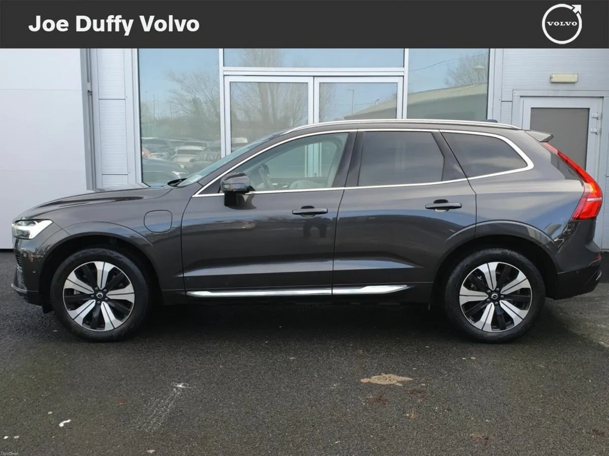 Volvo XC60 T6 Recharge PHEV 350hp AT8 Plus Bright - Image 4