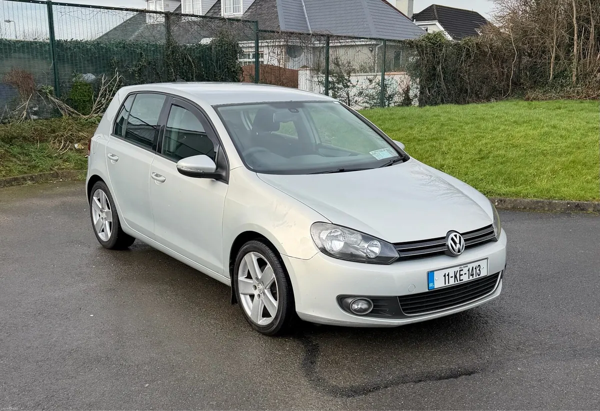 Volkswagen golf 1.6 diesel highline - Image 1