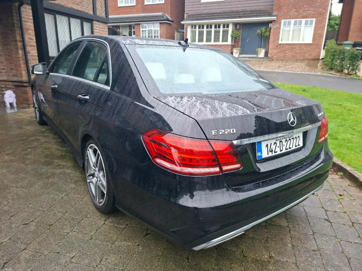 MERCEDES E220 CDI AUTOMATIC 2014 VERY CLEAN - Image 3