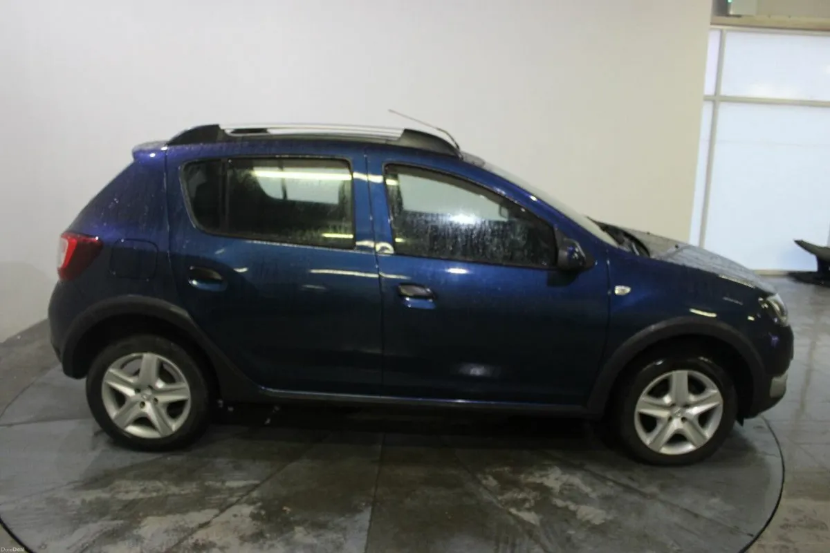 Dacia Sandero Stepway 1.5 dCi 90 STEPWAY ALTERNATI - Image 3