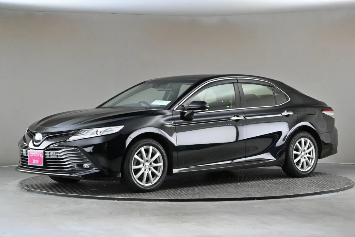 Toyota Camry 2.5 HYBRID **10" ANDROID CAR PLAYER** - Image 4