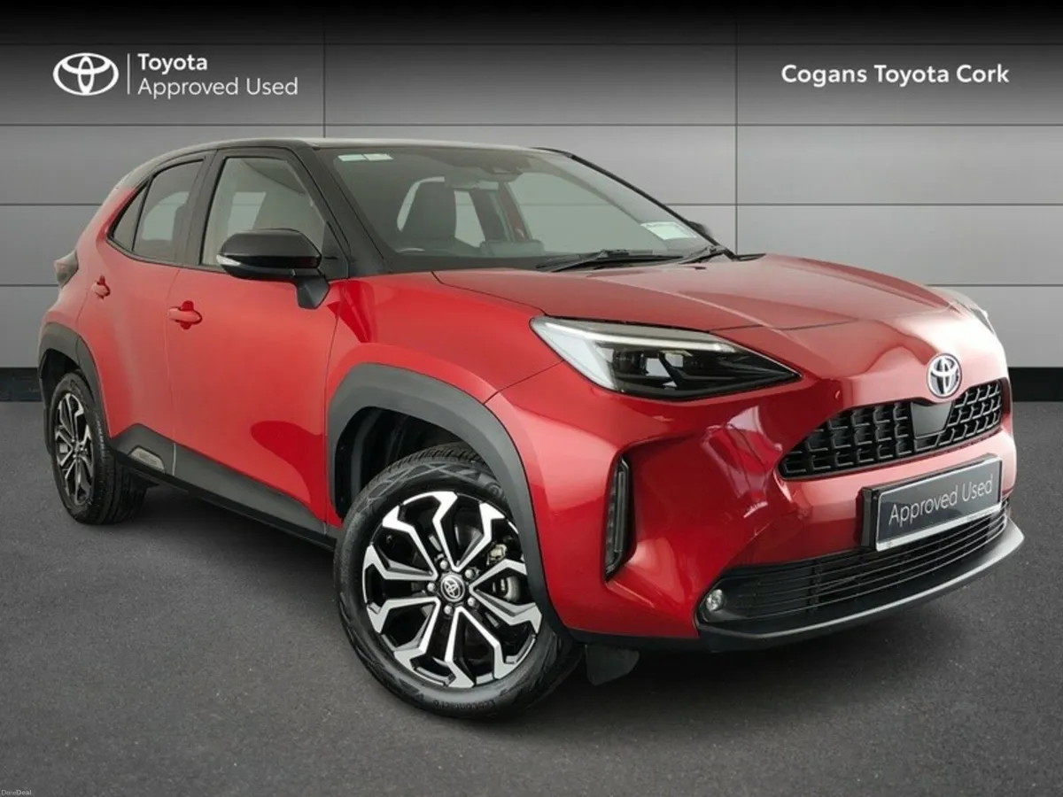 Toyota Yaris Cross CR CROSS LUNA SPORT 4DR AUTO - Image 1