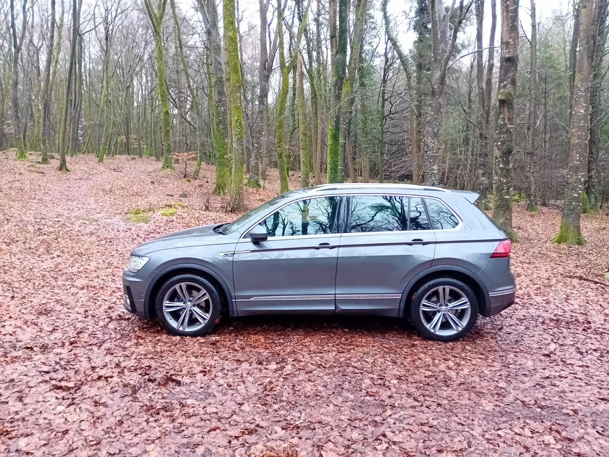 201 VW  TIGUAN 2.0 TDI 150 BHP R LINE 6 SPEED - Image 4