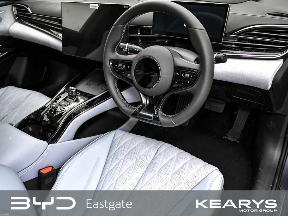 BYD SEAL DESIGN  Pan roof, heated seats, heated st - Image 5