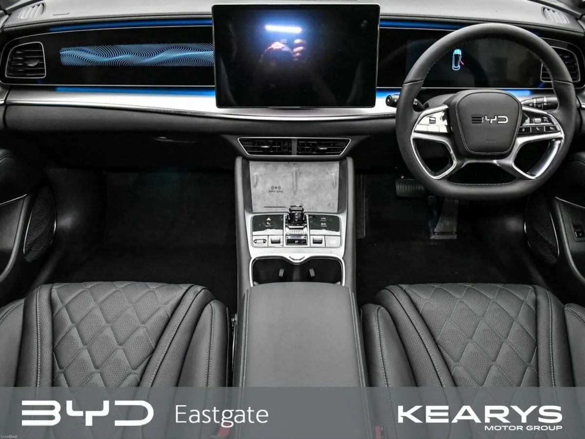 BYD SEALION 7 DESIGN AWD  Pan roof, heated seats, - Image 6