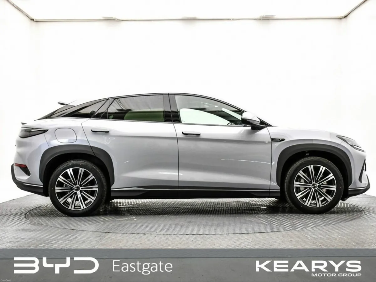 BYD SEALION 7 COMFORT  Pan roof, heated seats, hea - Image 5