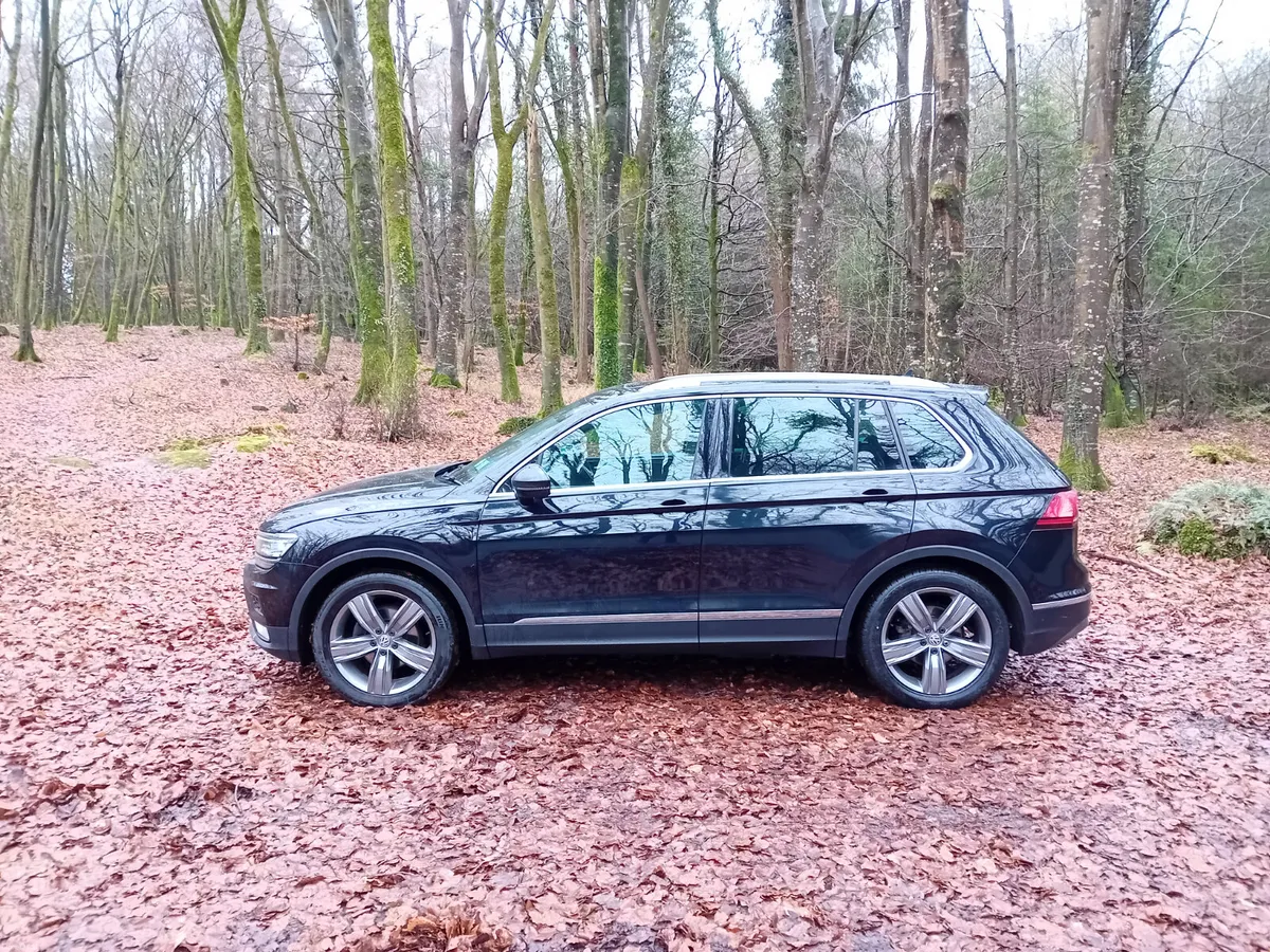 171 VW TIGUAN 2.0 TDI 150 BHP SE SUV 6 SPEED - Image 4