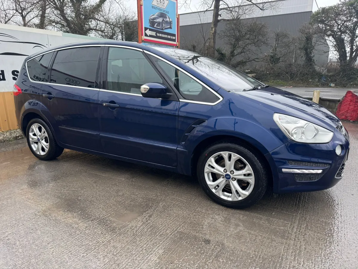 131 Ford S-Max 2.0TDCI 160PS Titanium Low Miles - Image 4