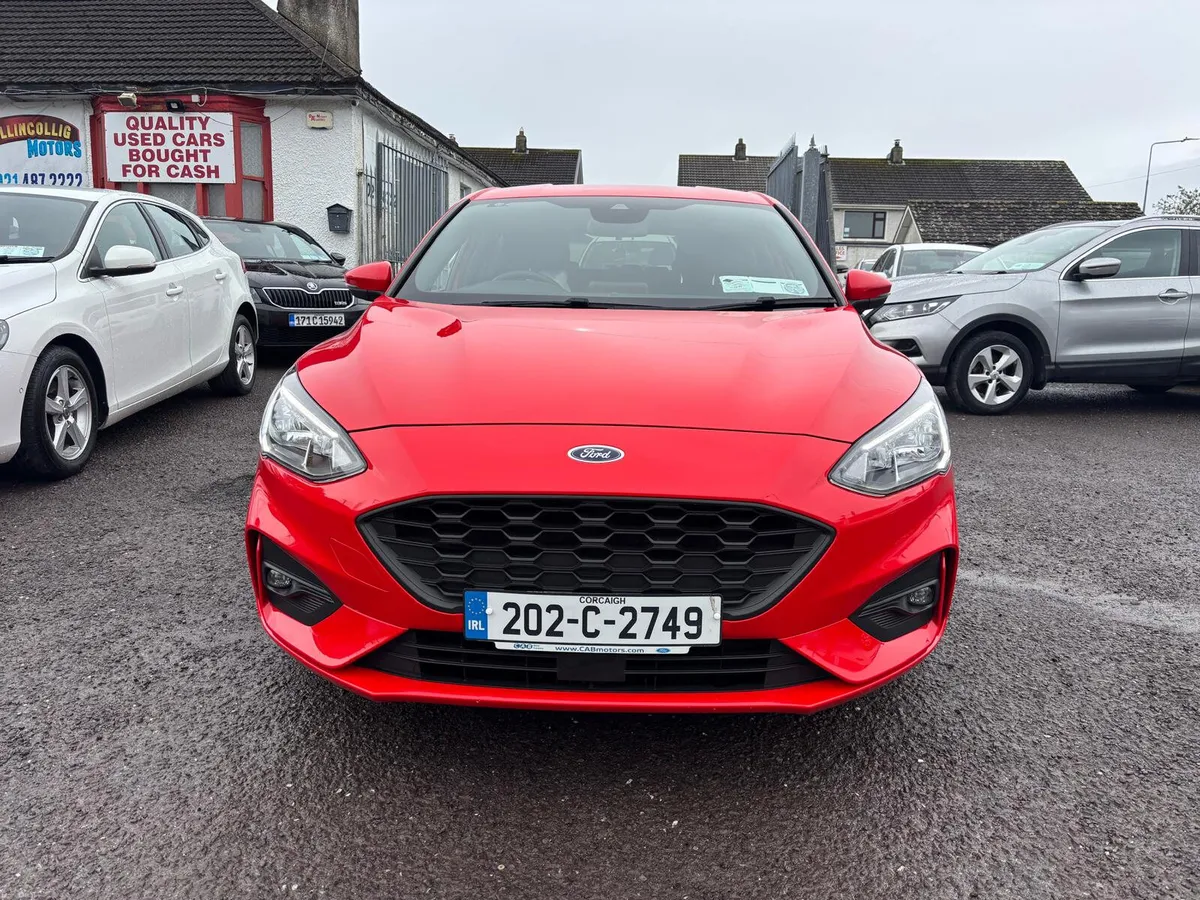 Ford Focus 2020  ST  LINE PETROL  SPOTLESS - Image 2