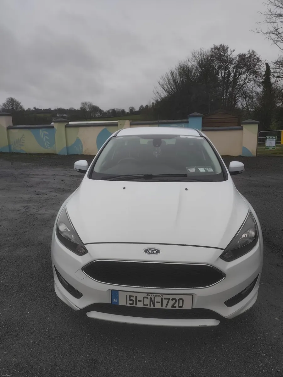 Ford Focus 2015 - Image 2