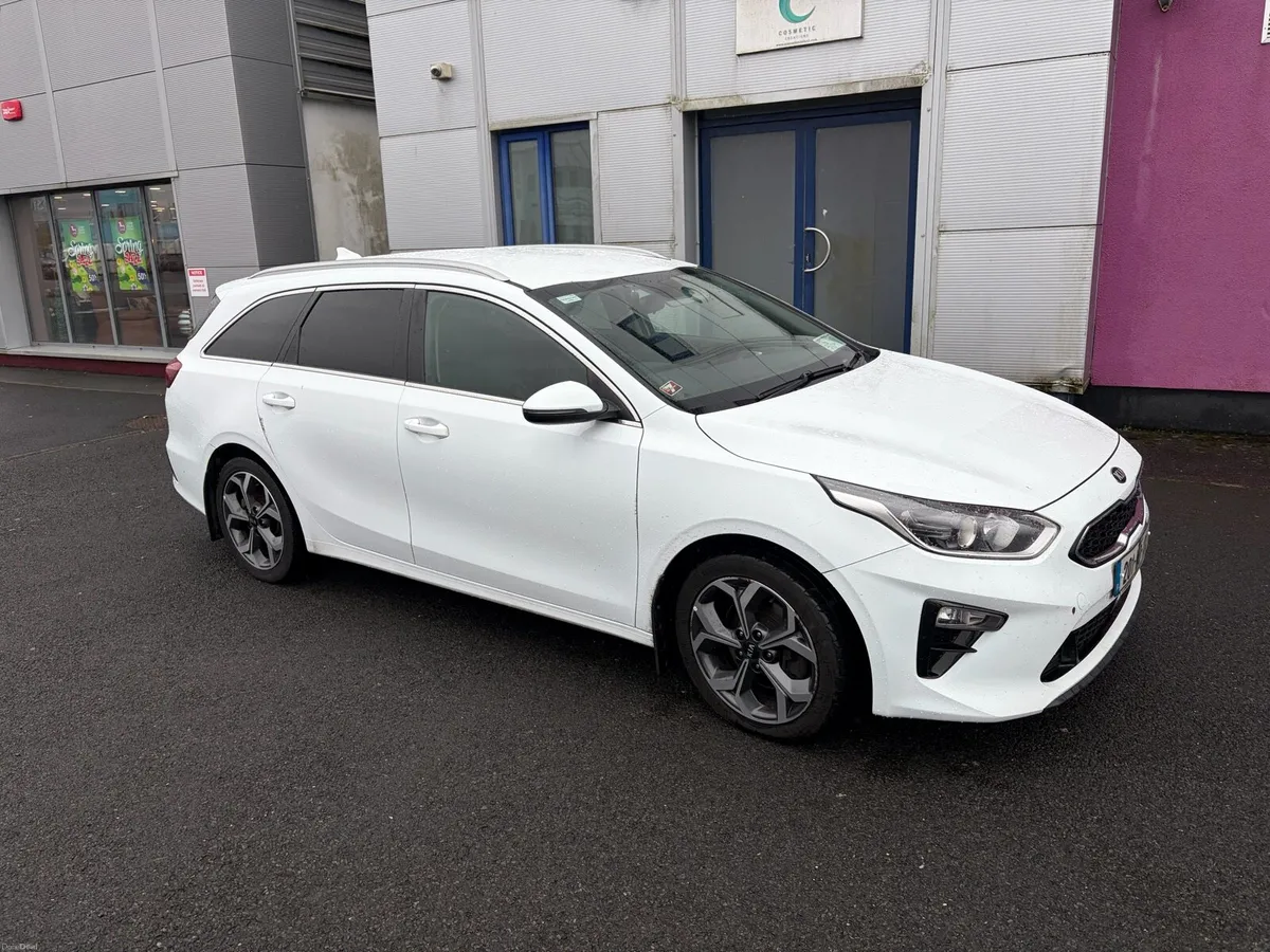 201 KIA CEED - Image 2