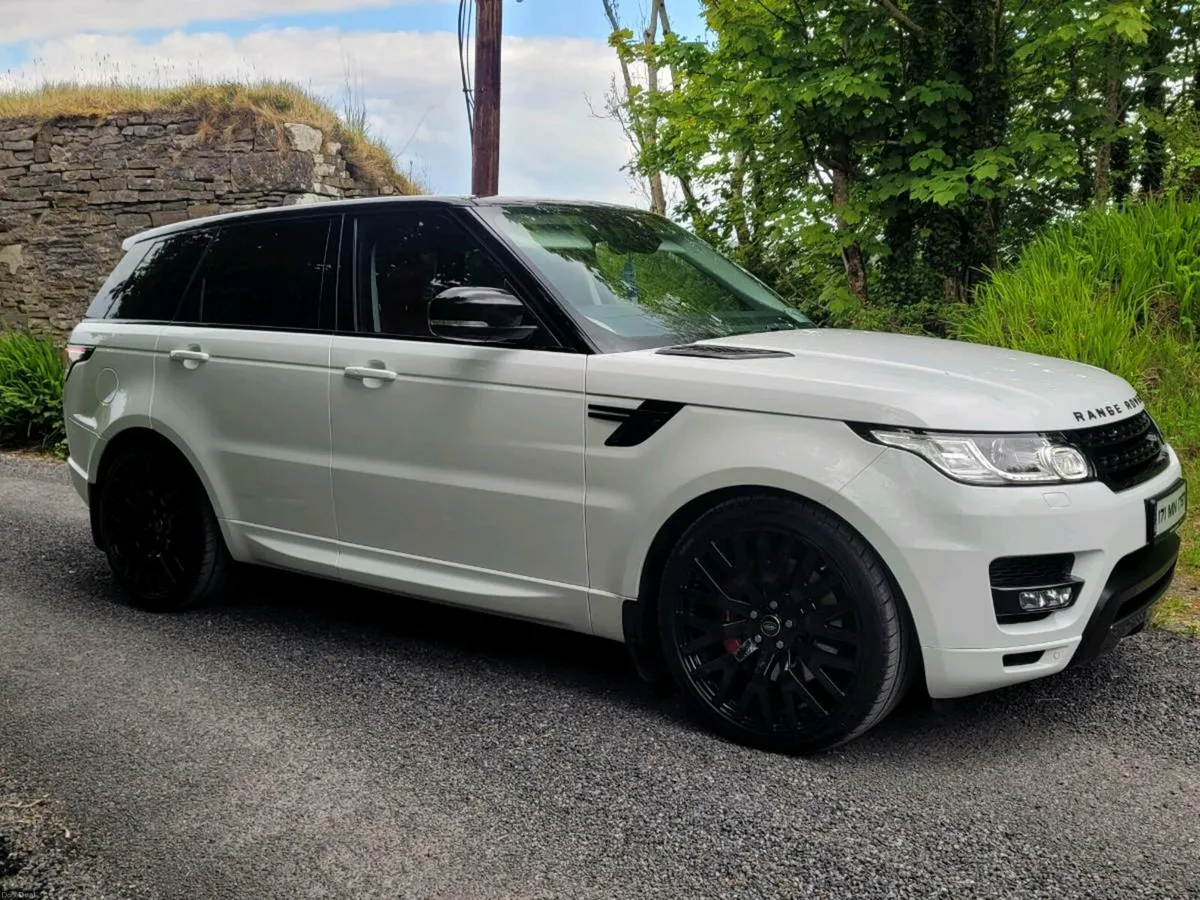 2017 Range Rover Sport 3.0 SDV6 HSE Dynamic - Image 1
