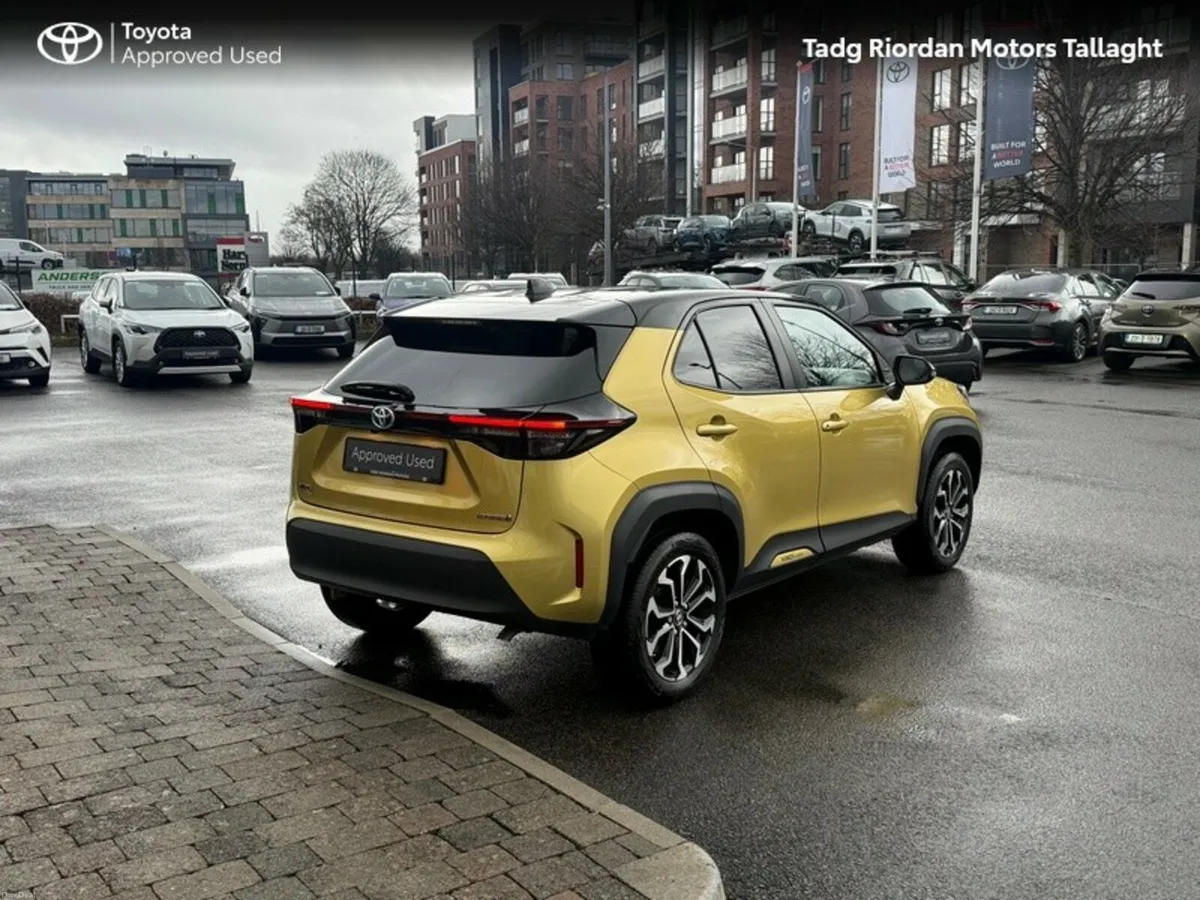 Toyota Yaris Cross LUNA SPORT - Image 2