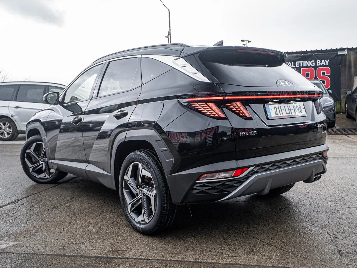 2021 Tucson Executive 1.6 Hybrid/1 Owner/1yr warra - Image 3