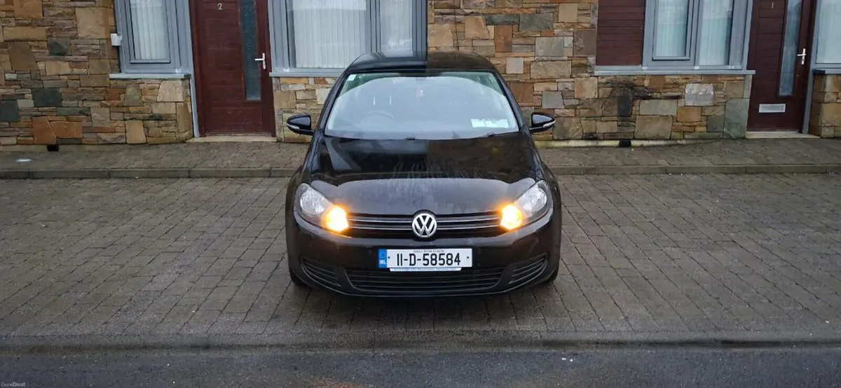 2011 Volkswagen Golf <<< New Nct 12/26 >>> - Image 1