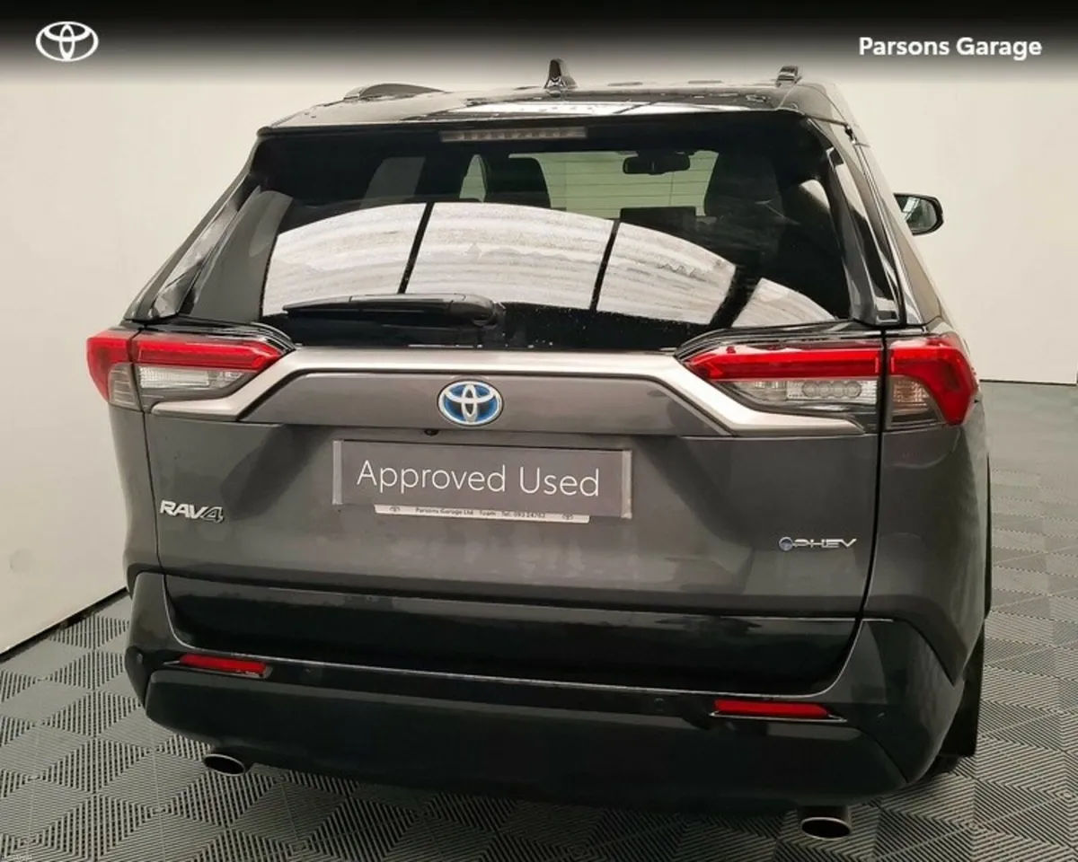 Toyota RAV4 RAV4 PLUG-IN HYBRID SPORT - Image 4