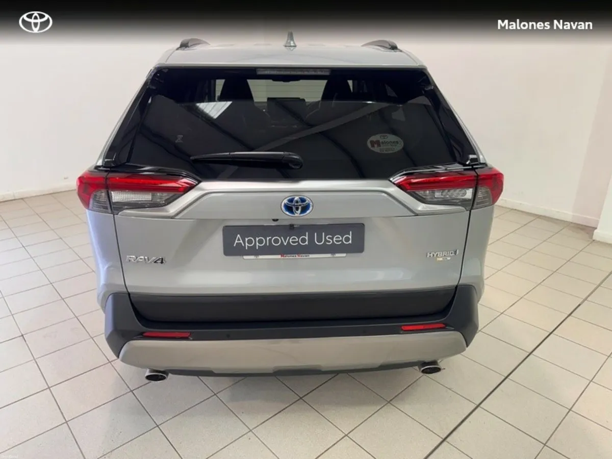 Toyota RAV4 RAV4 HYBRID SOL 4DR AUTO - Image 4