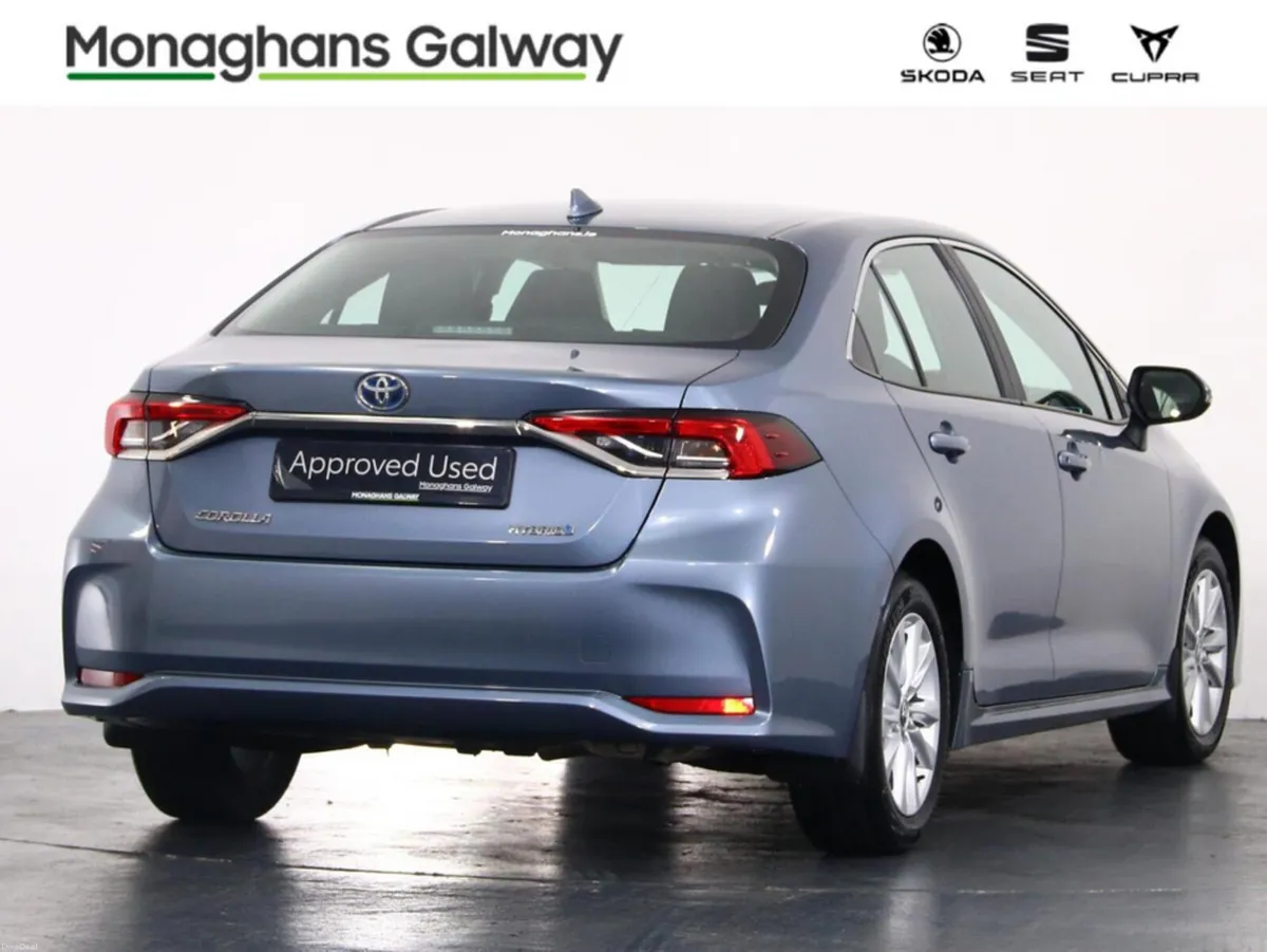 Toyota Corolla LUNA SALOON 4DR - Image 4