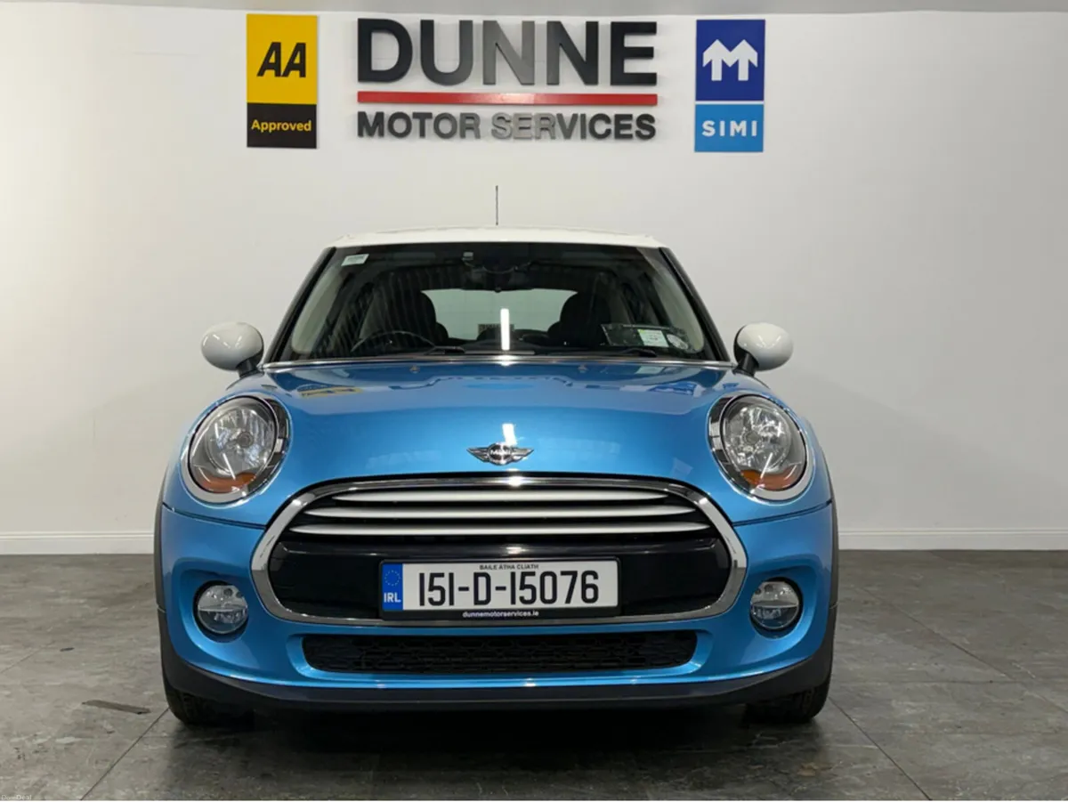 Mini Cooper **MINI COOPER**1.5 PETROL**SAT NAV**PA - Image 4