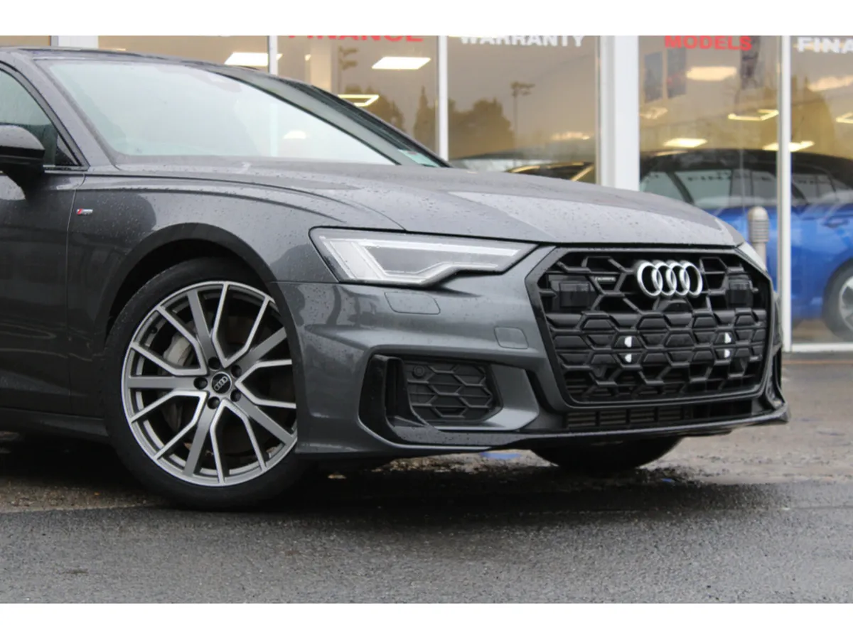Audi A6 S LINE BLK 50 TFSI E QUATTRO AVANT EDITION - Image 3