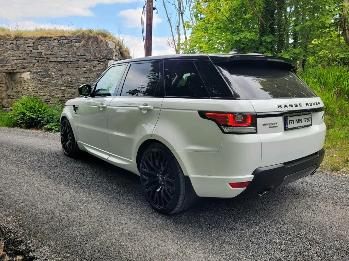 2017 Range Rover Sport 3.0 SDV6 HSE Dynamic - Image 4