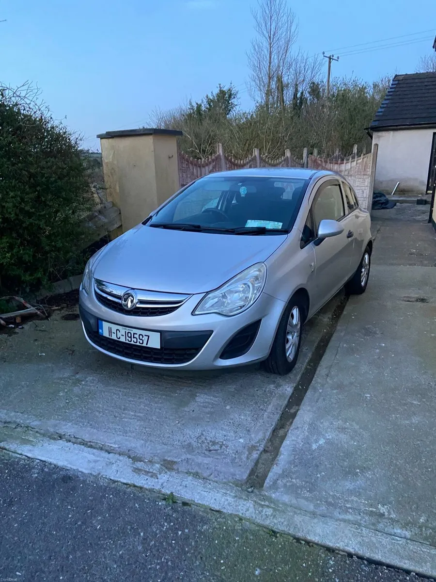 Vauxhall Corsa - Image 2