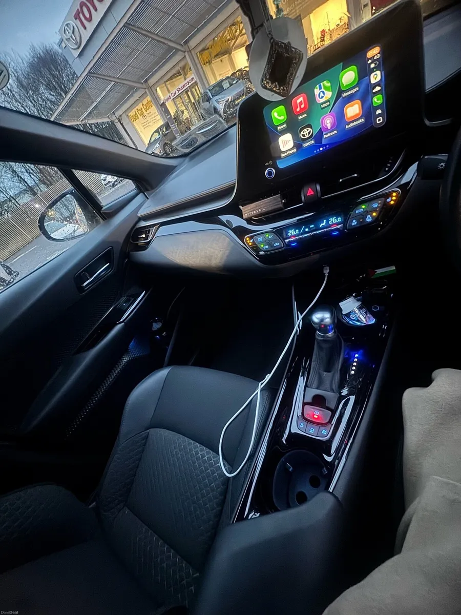 CHR Toyota Sport hybrid - Image 4