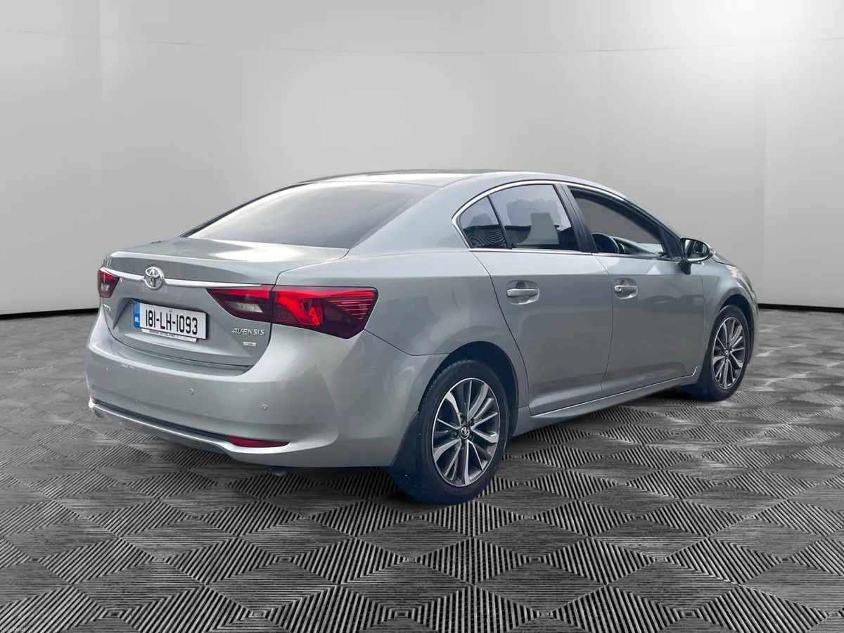 Toyota Avensis 2018 *LOW KM* - Image 3