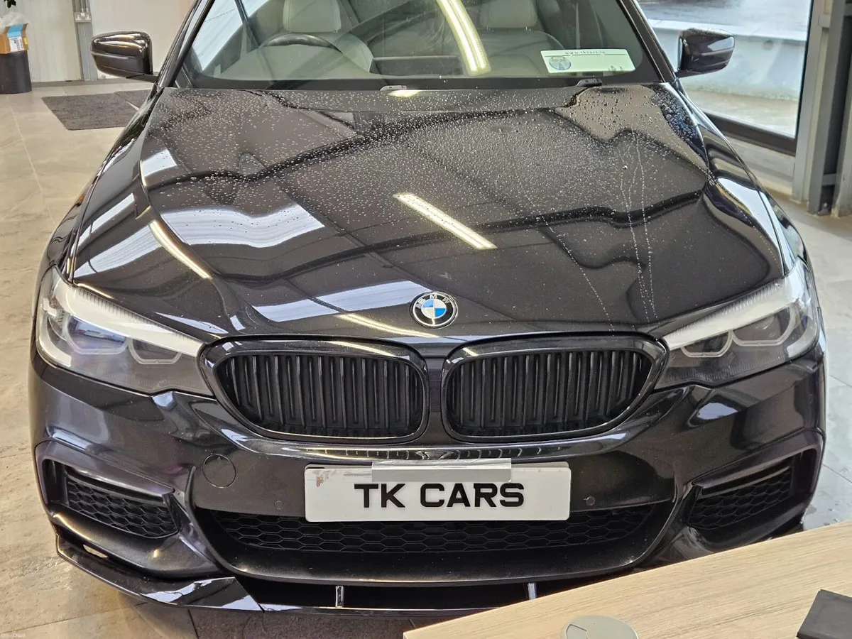 18 BMW 520 M-SPORT WITH M-PERFORMANCE KIT - Image 4