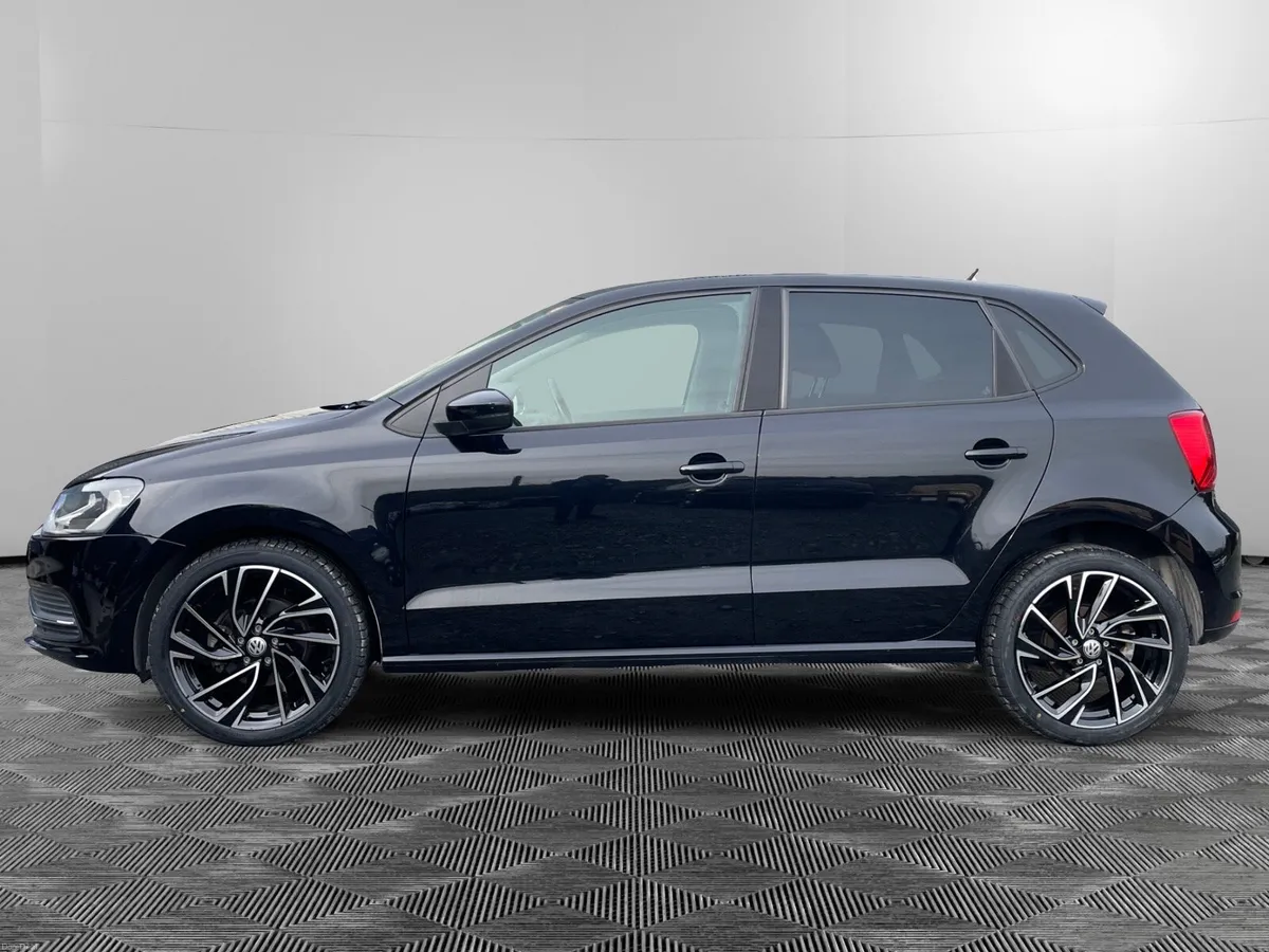 VW Polo Comfortline - Image 2