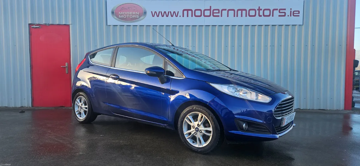 Ford Fiesta zetec 1.2 petrol 3door low miles - Image 1