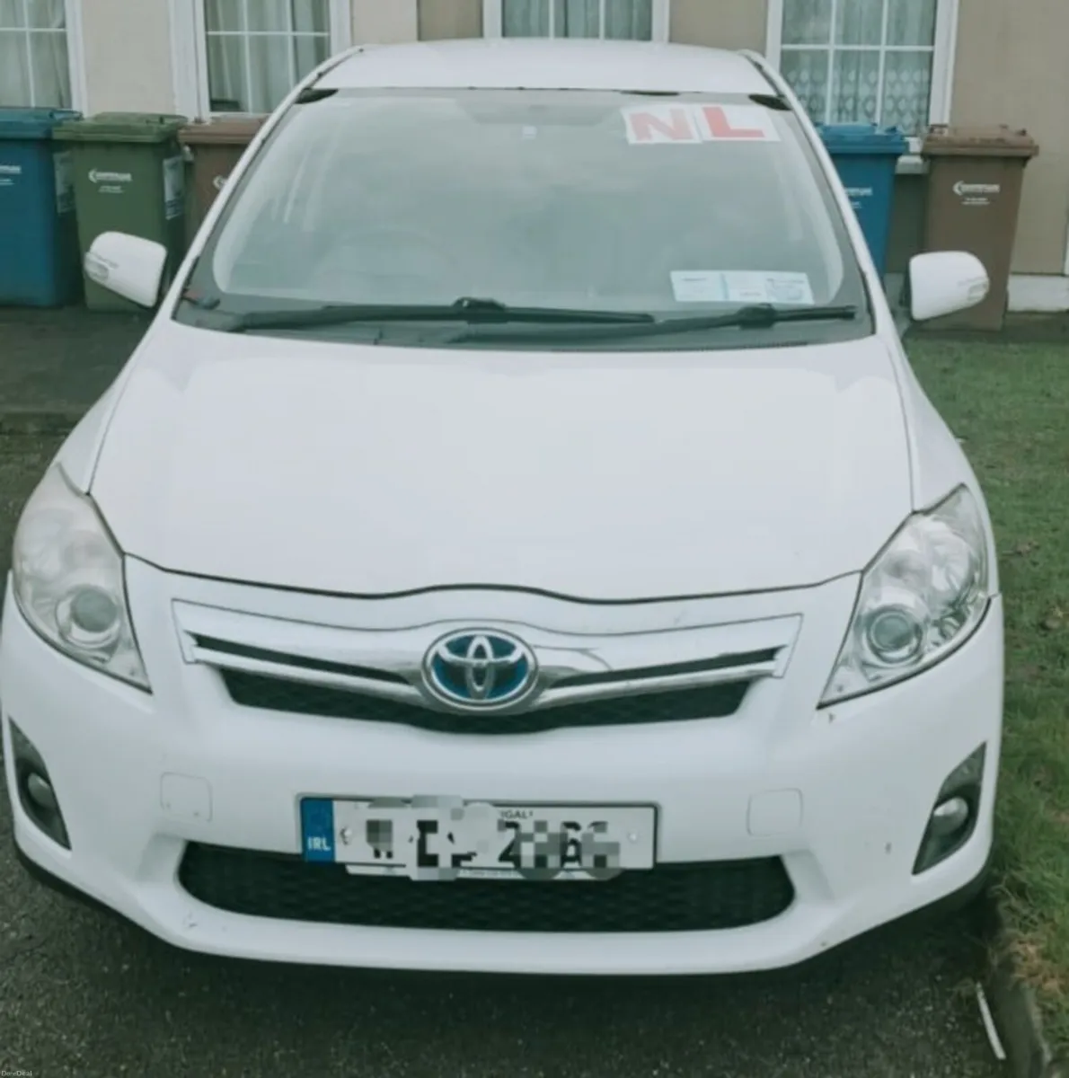 AURIS HYBRID 1.8L - Image 1
