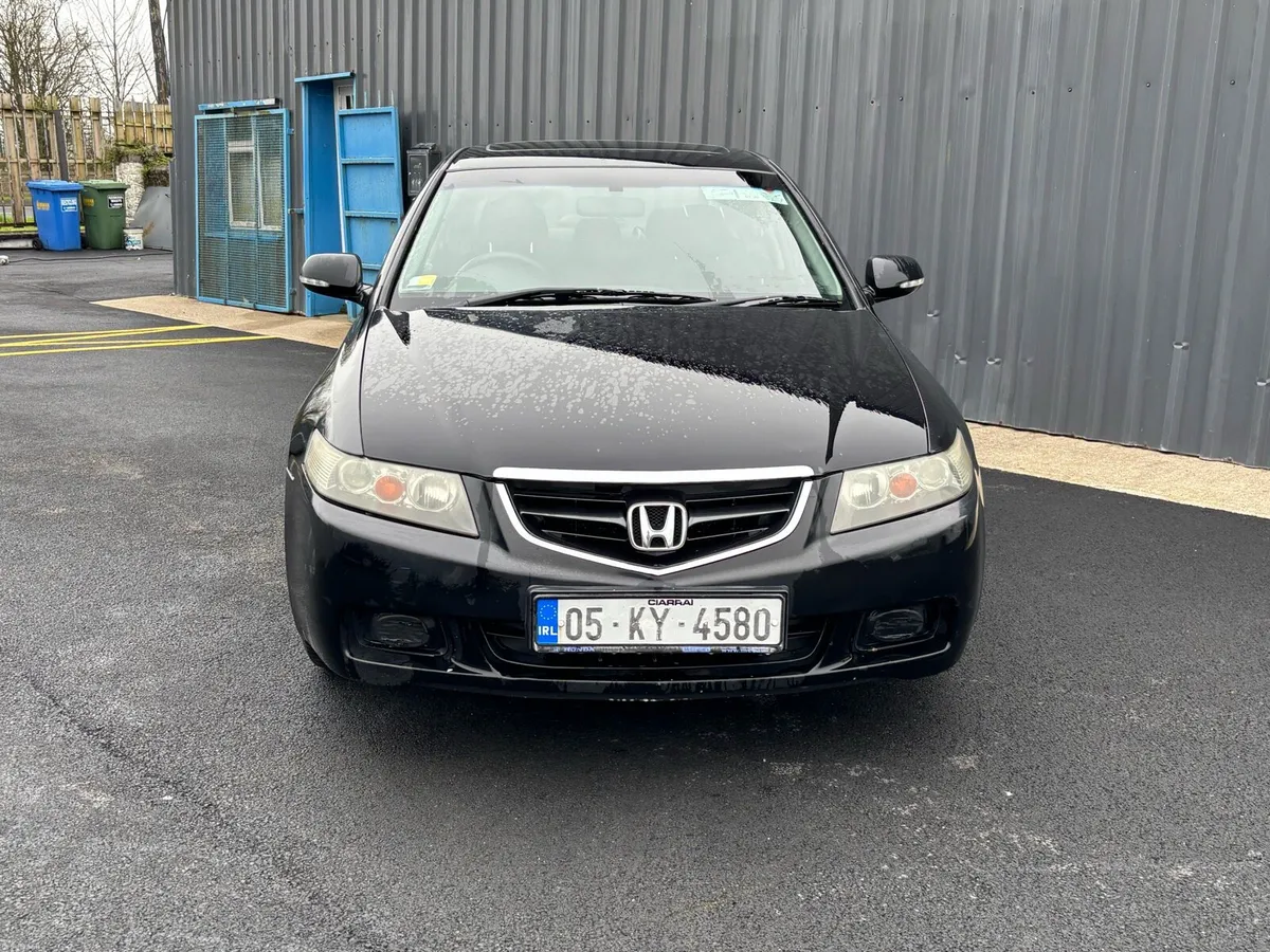 Honda accord 2.0 petrol - Image 2
