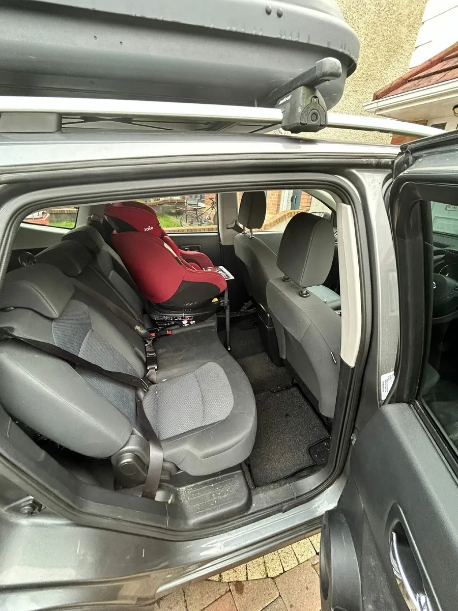 Nissan Qashqai+2 2014 - Image 2