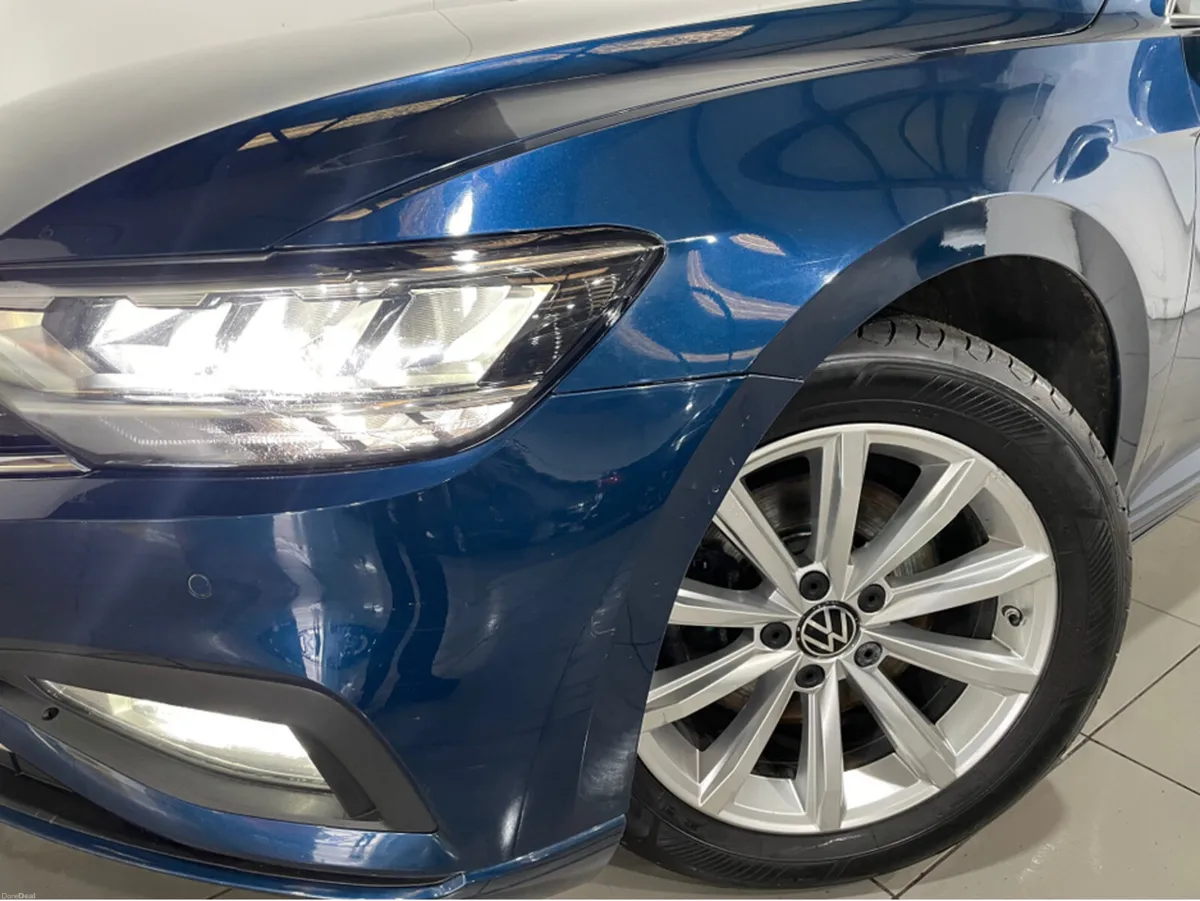 Volkswagen Passat BUSINESS 2.0 TDI MANUAL 6SPEED F - Image 4
