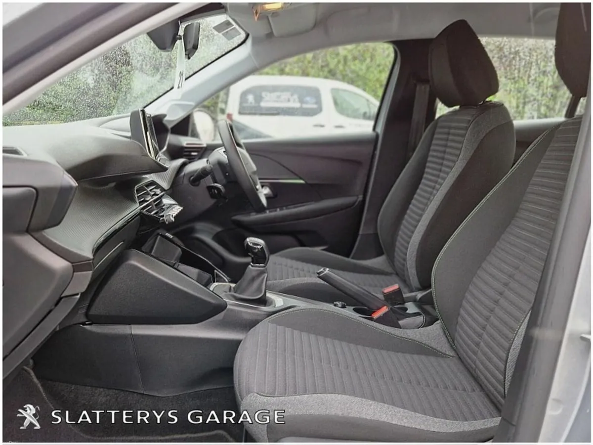 Peugeot 208 1.2 Puretech Active - Image 4