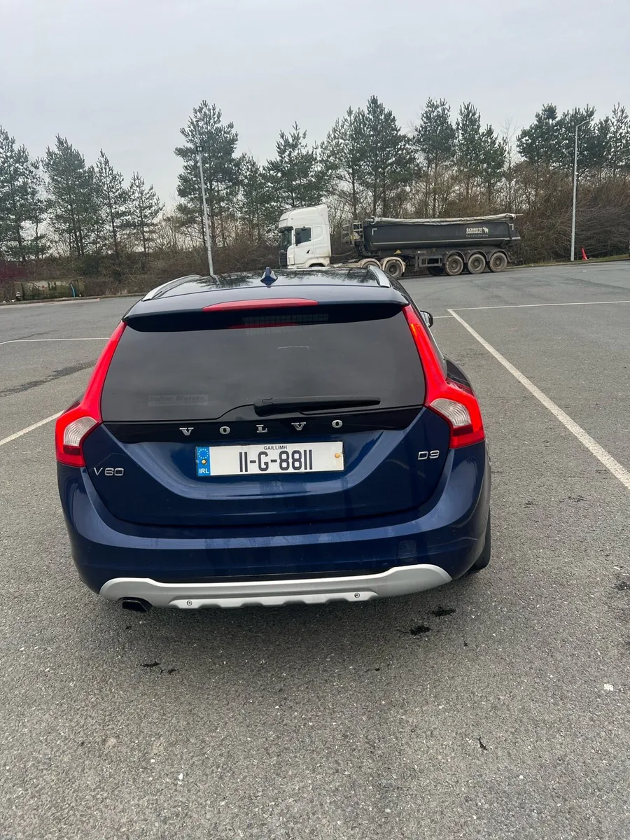 Volvo V60 D3 - Image 1
