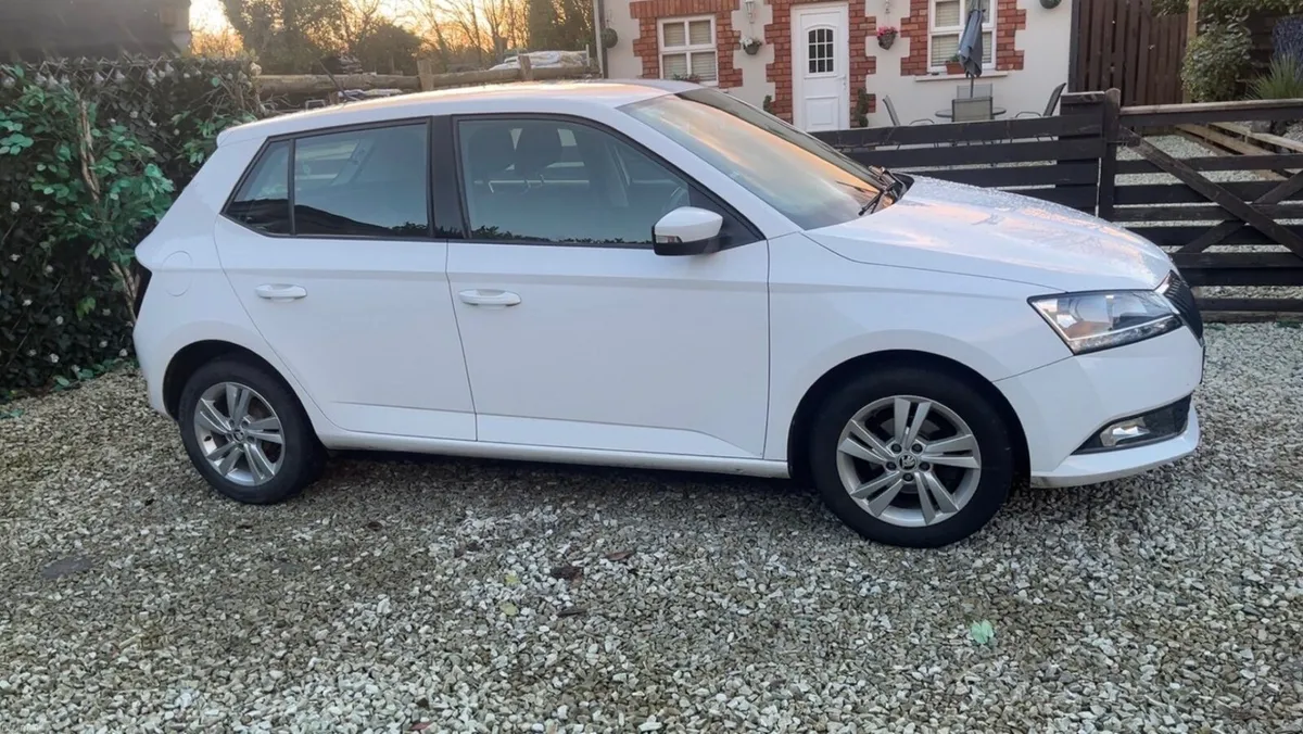 Skoda Fabia 2019 - Image 2