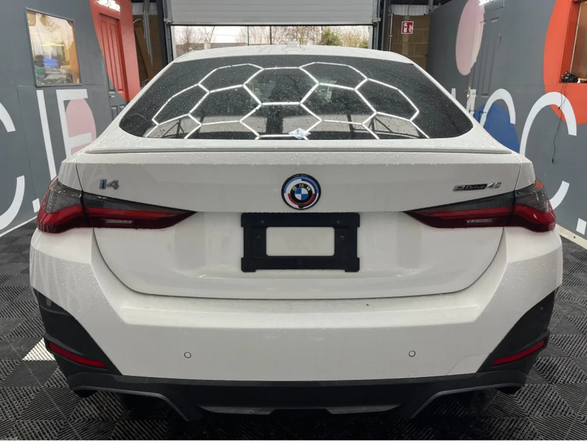 BMW i4 2022 BMW I4 ELECTRIC AUTOMATIC / CRUISE CON - Image 3