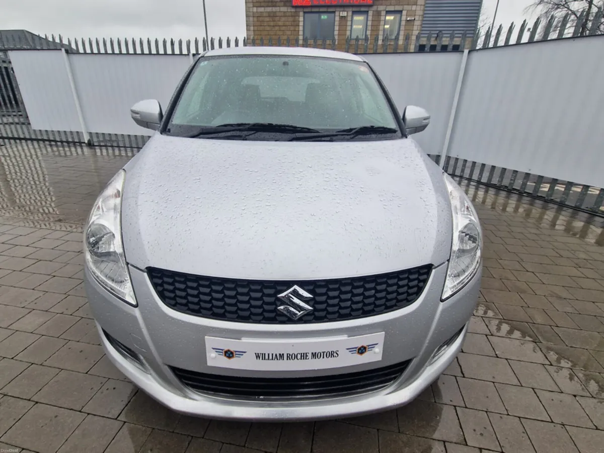 Suzuki Swift 1.2 AUTO - Image 4