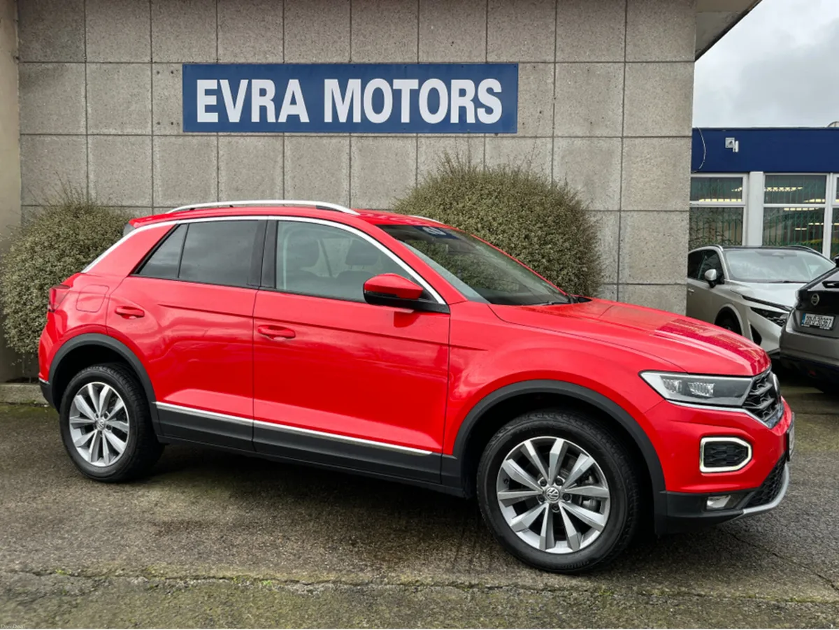 Volkswagen T-Roc STYLE AUTOMATIC 2.0 DIESEL //LOW - Image 3