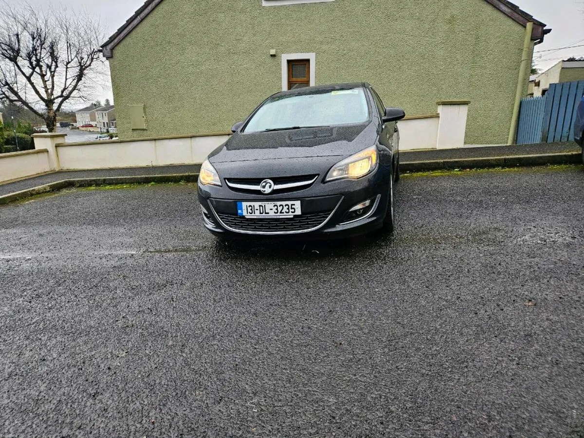 2013 Vauxhall Astra cdti SRI new nct - Image 2
