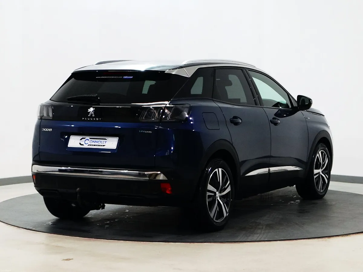 *67* 2023 Peugeot 3008 1.6 allure premium auto - Image 4