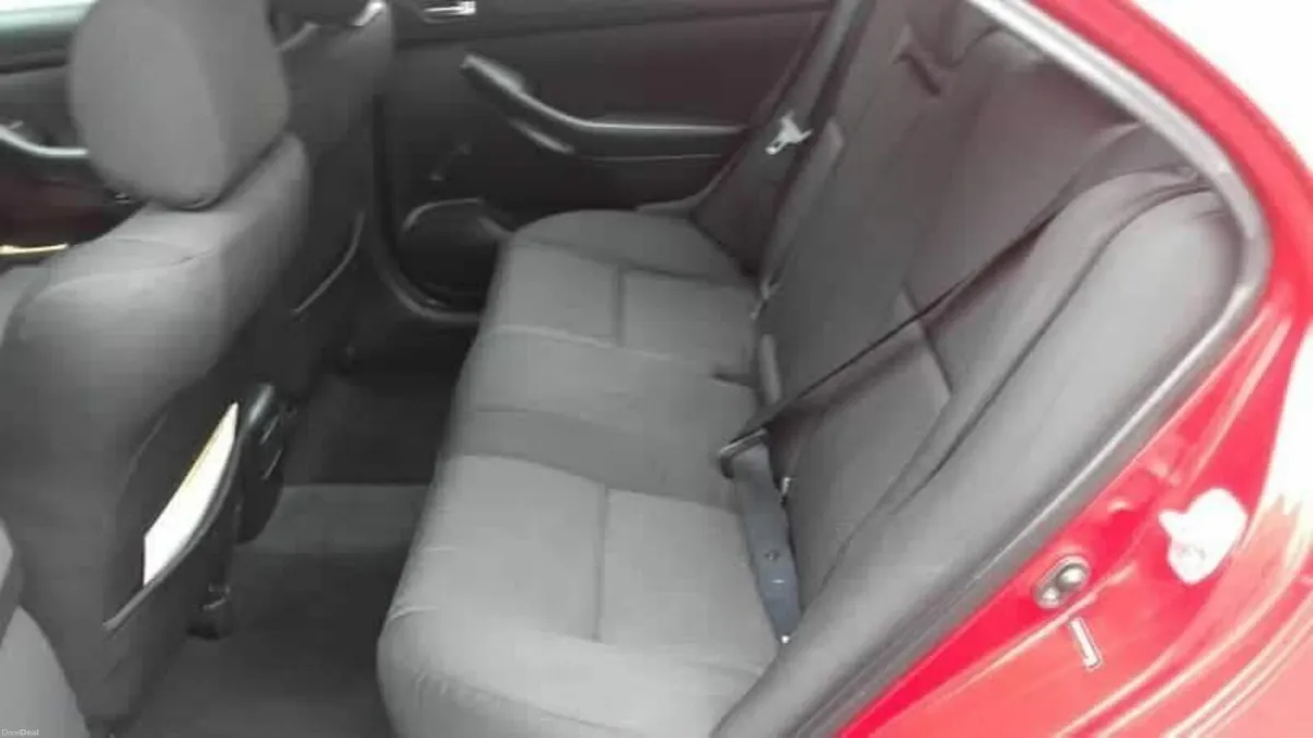 Toyota Avensis 2007 - Image 3