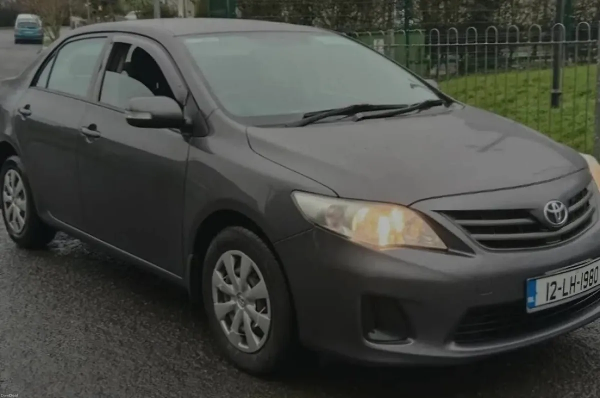 Toyota Corolla 2012 - Image 1