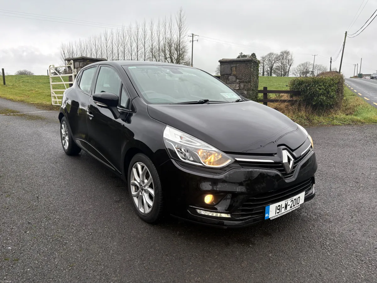 Renault Clio 2019 - Image 1