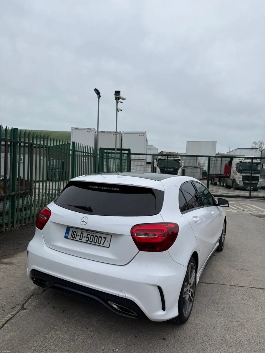 A180 AMG LINE - Image 4