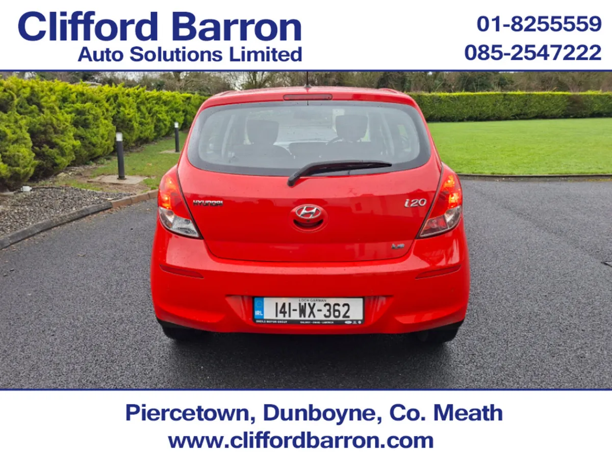 Hyundai i20 1.2 PREMIUM 4DR - Image 4