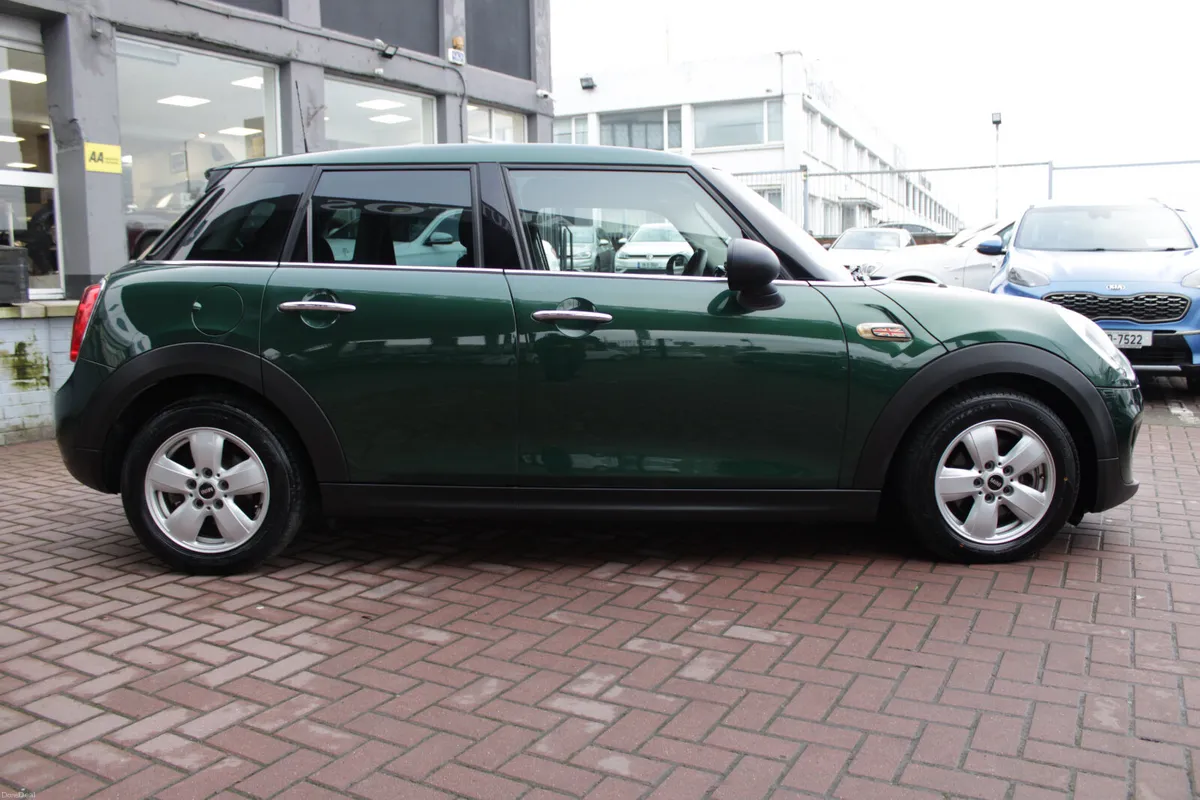 1.5 COOPER SPORT 5DR HATCHBACK AUTO - Image 3